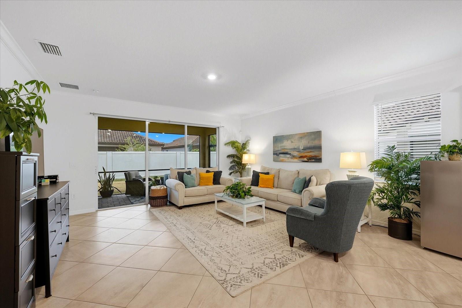 ARBOR GRANDE - Residential