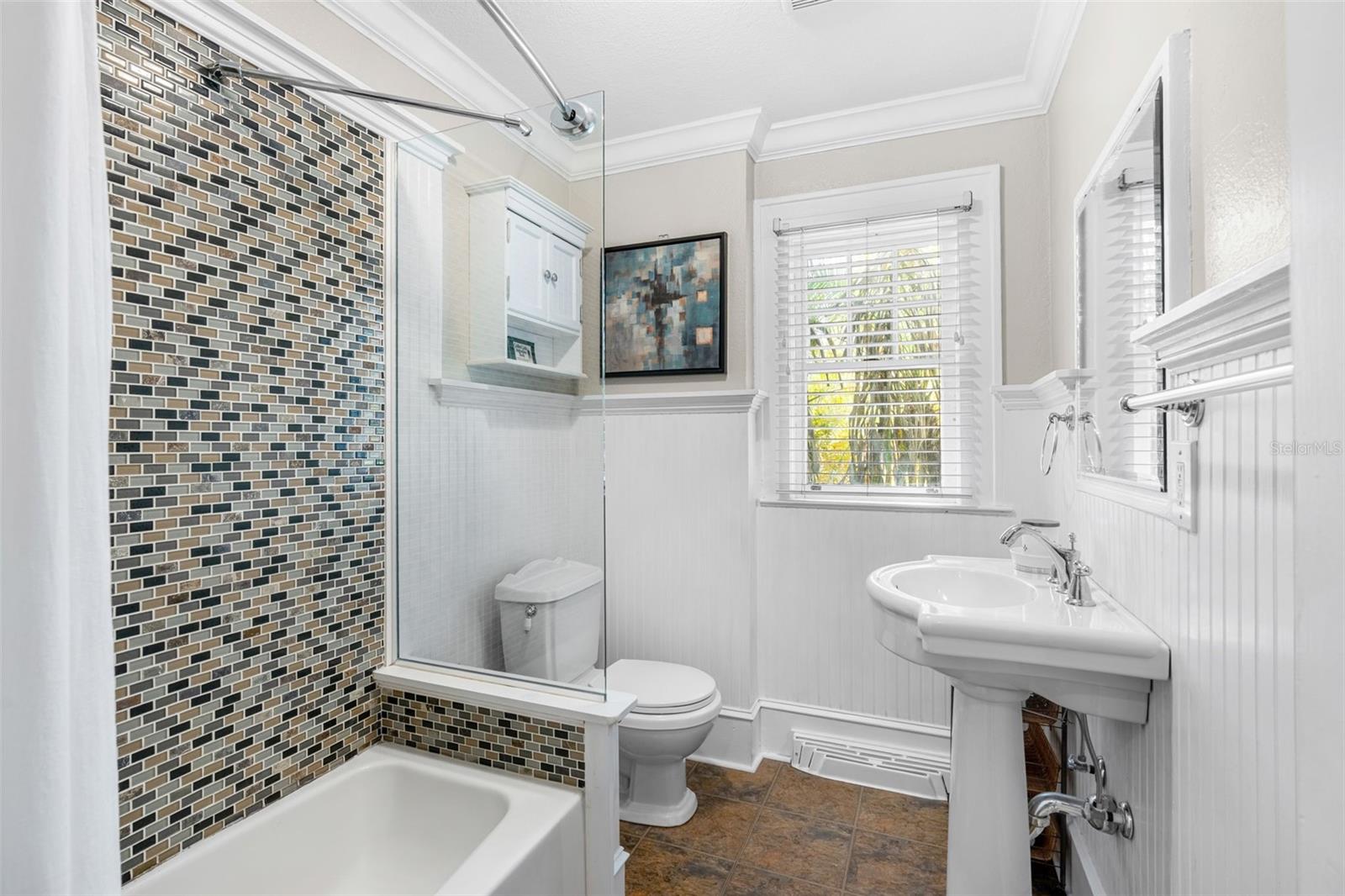 LAWSONA PARK - Residential