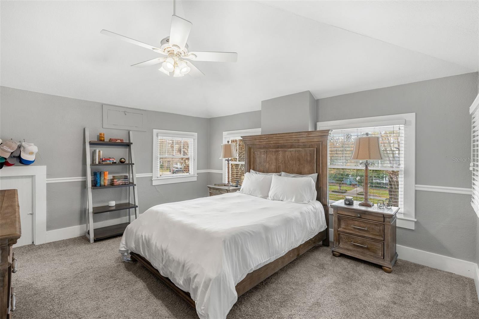 LAWSONA PARK - Residential