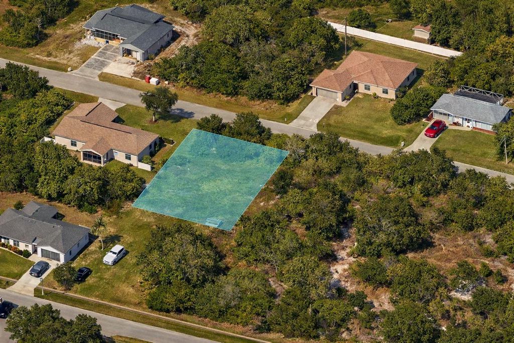 Photo of 11137 Magdalena Avenue, Englewood, FL 34224 (MLS # TB8471783)