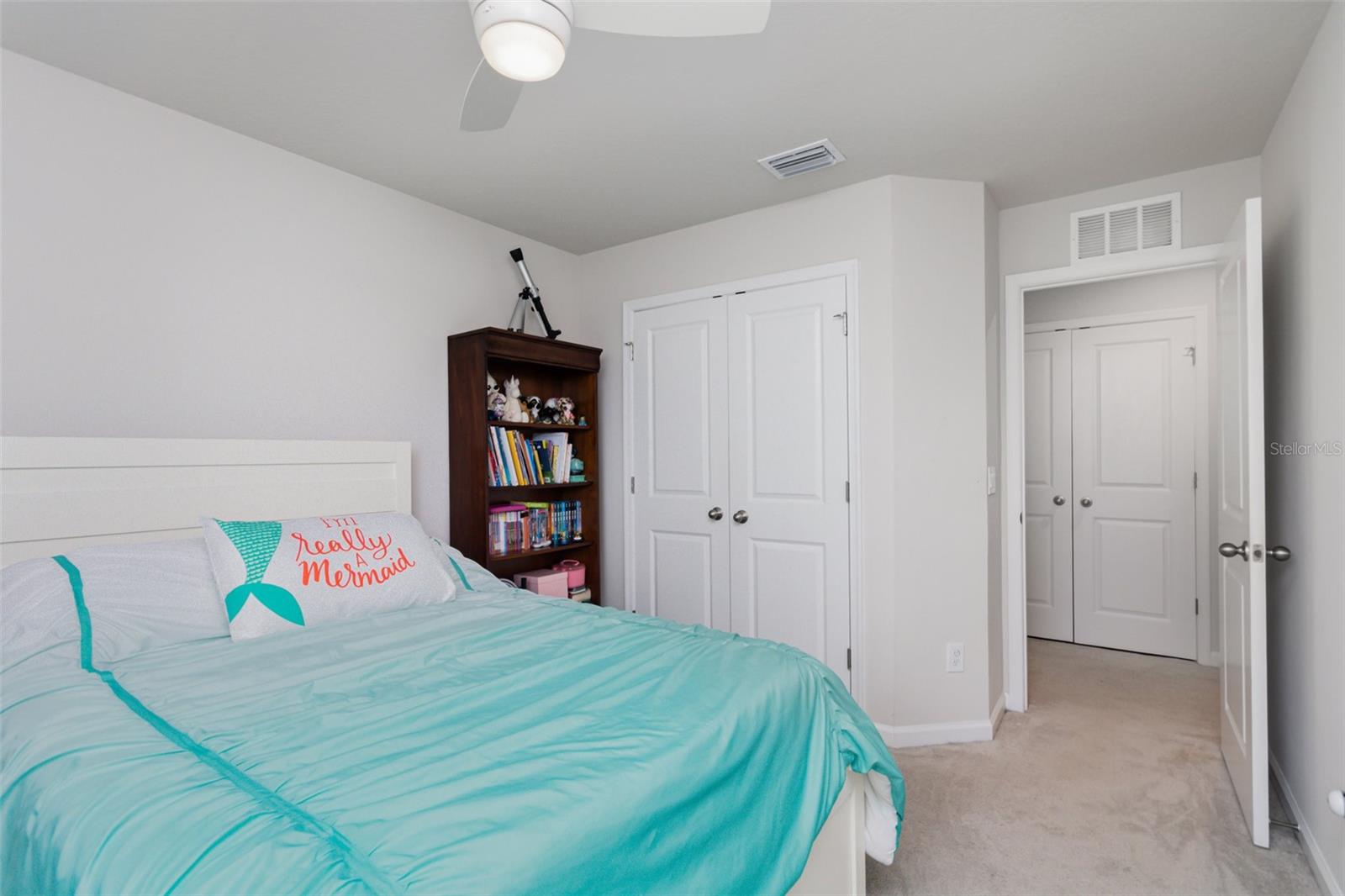 HOLDEN RIDGE TOWNHOMES - Residential