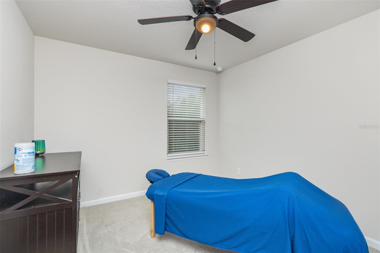 HOLDEN RIDGE TOWNHOMES - Residential