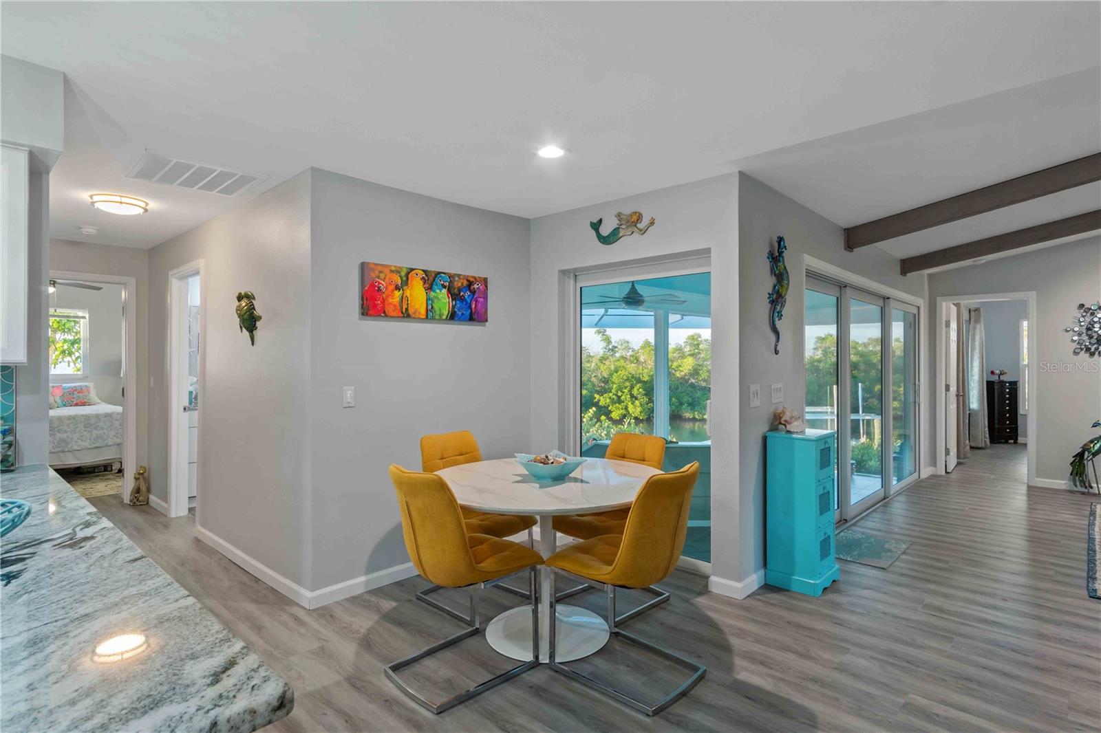 PALM POINT - Residential