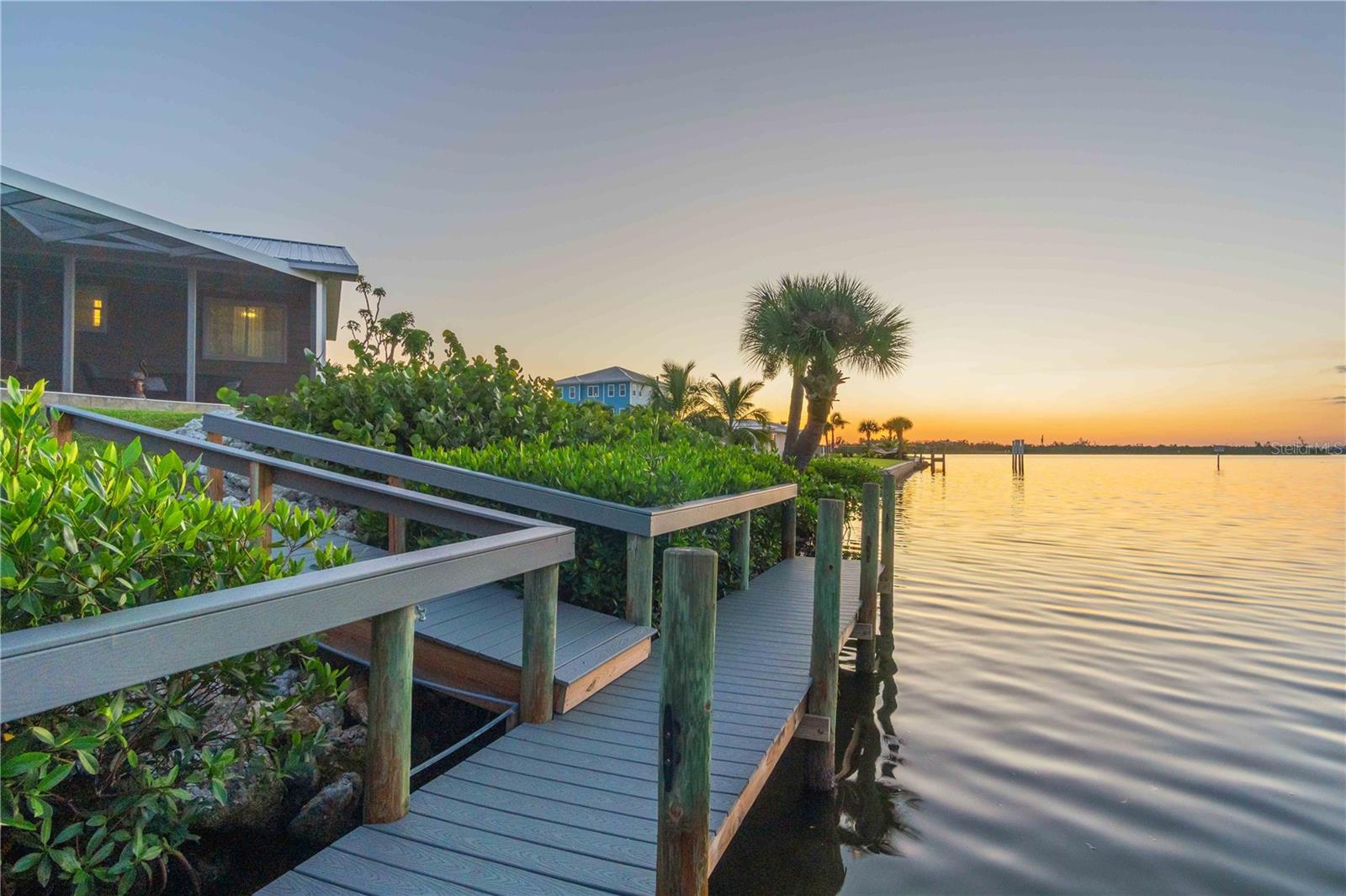 PALM POINT - Residential