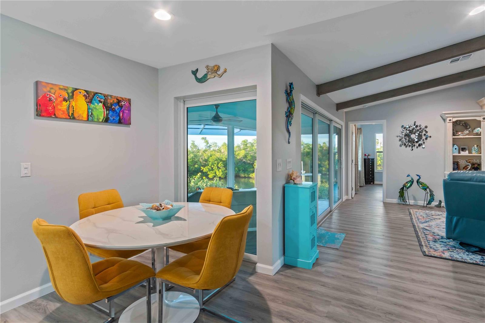 PALM POINT - Residential
