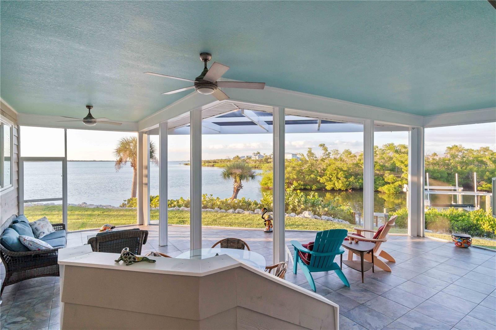 PALM POINT - Residential