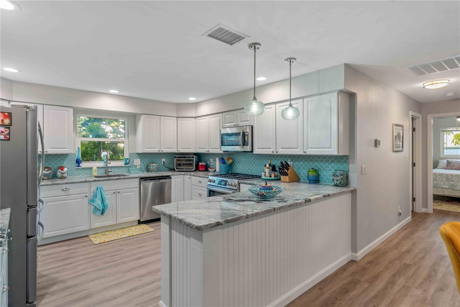PALM POINT - Residential