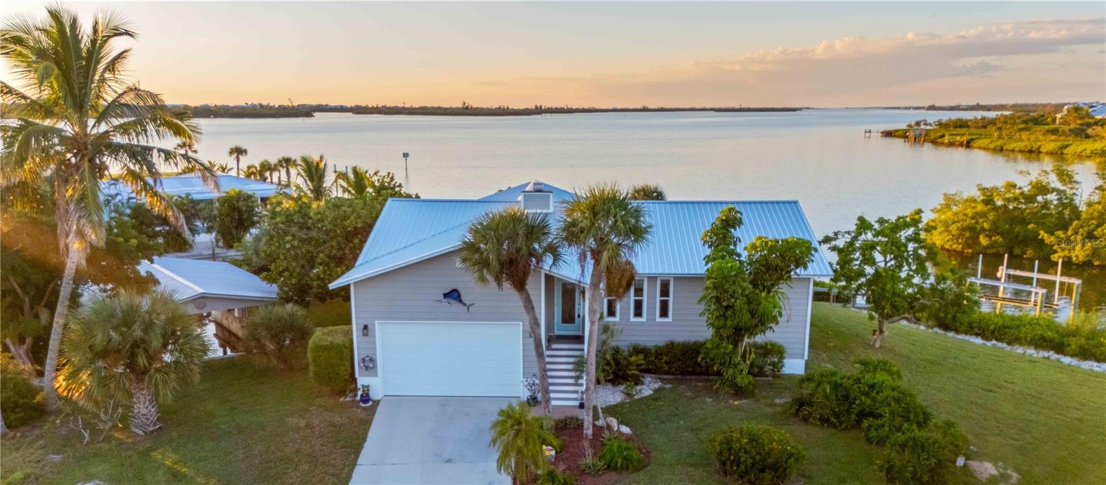 PALM POINT - Residential