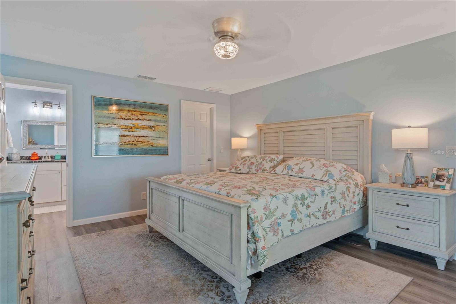 PALM POINT - Residential