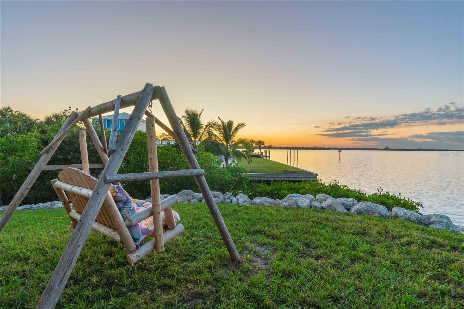 PALM POINT - Residential
