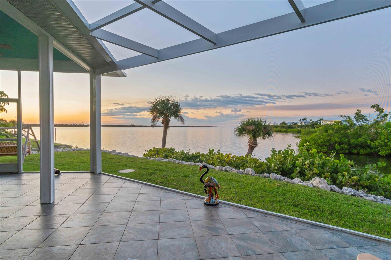 PALM POINT - Residential
