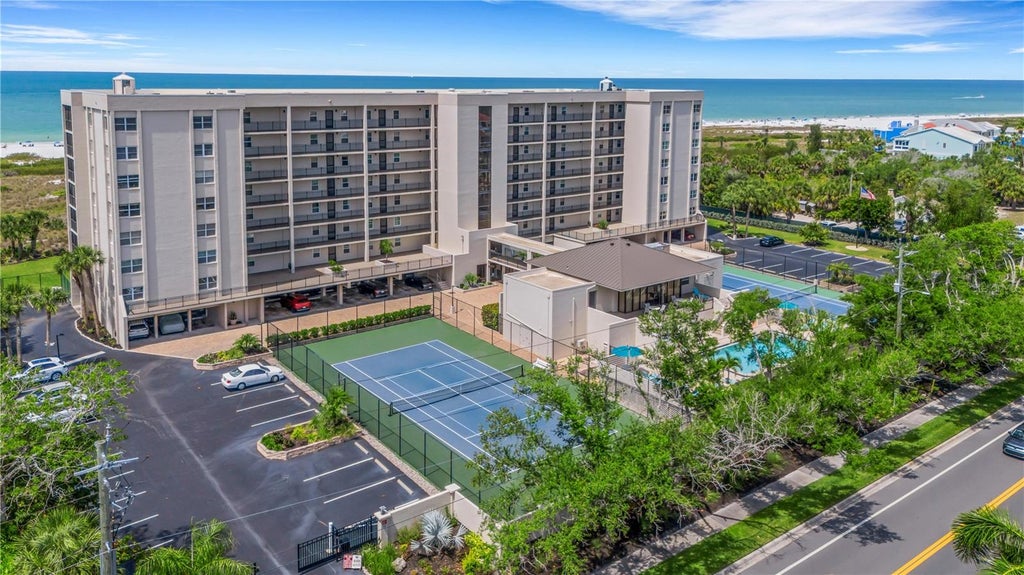 Photo of 420 Beach Road #507, Sarasota, FL 34242 (MLS # A4709206)