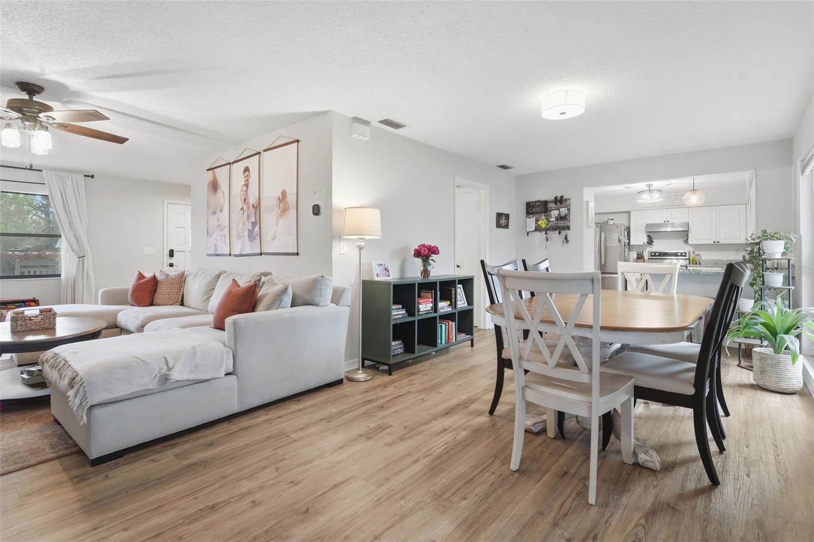 DELTONA LAKES UNIT 10 IN 25 & 36 18 30 - Residential