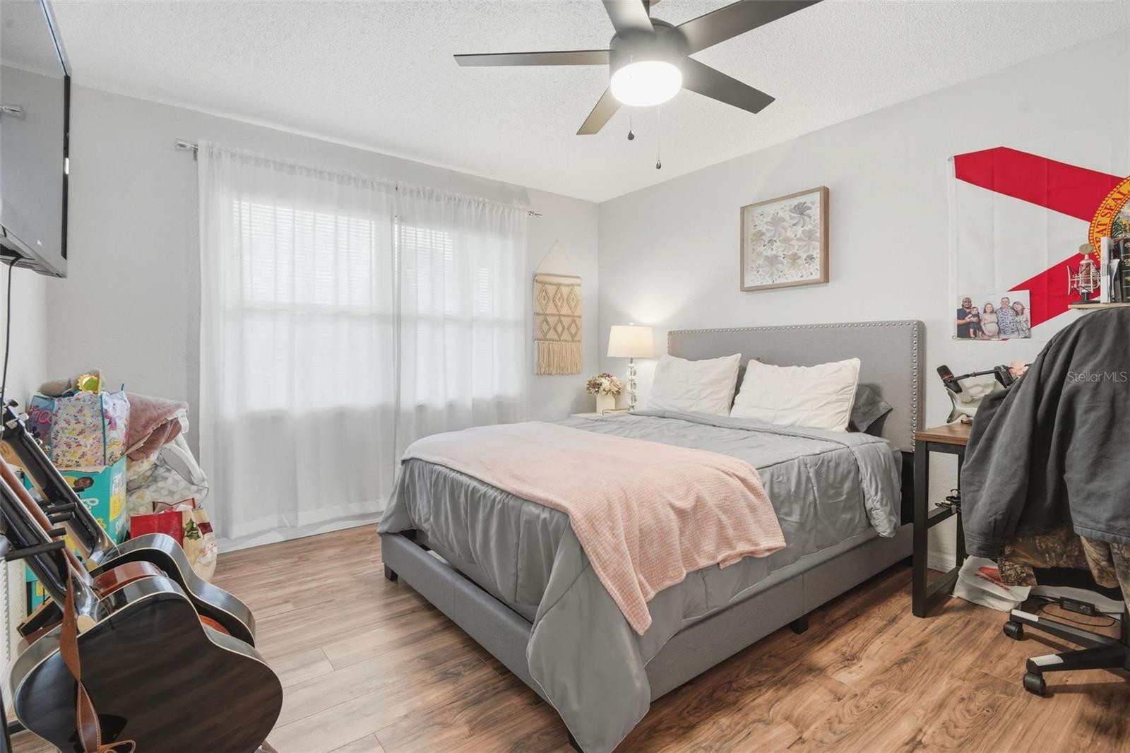 DELTONA LAKES UNIT 10 IN 25 & 36 18 30 - Residential