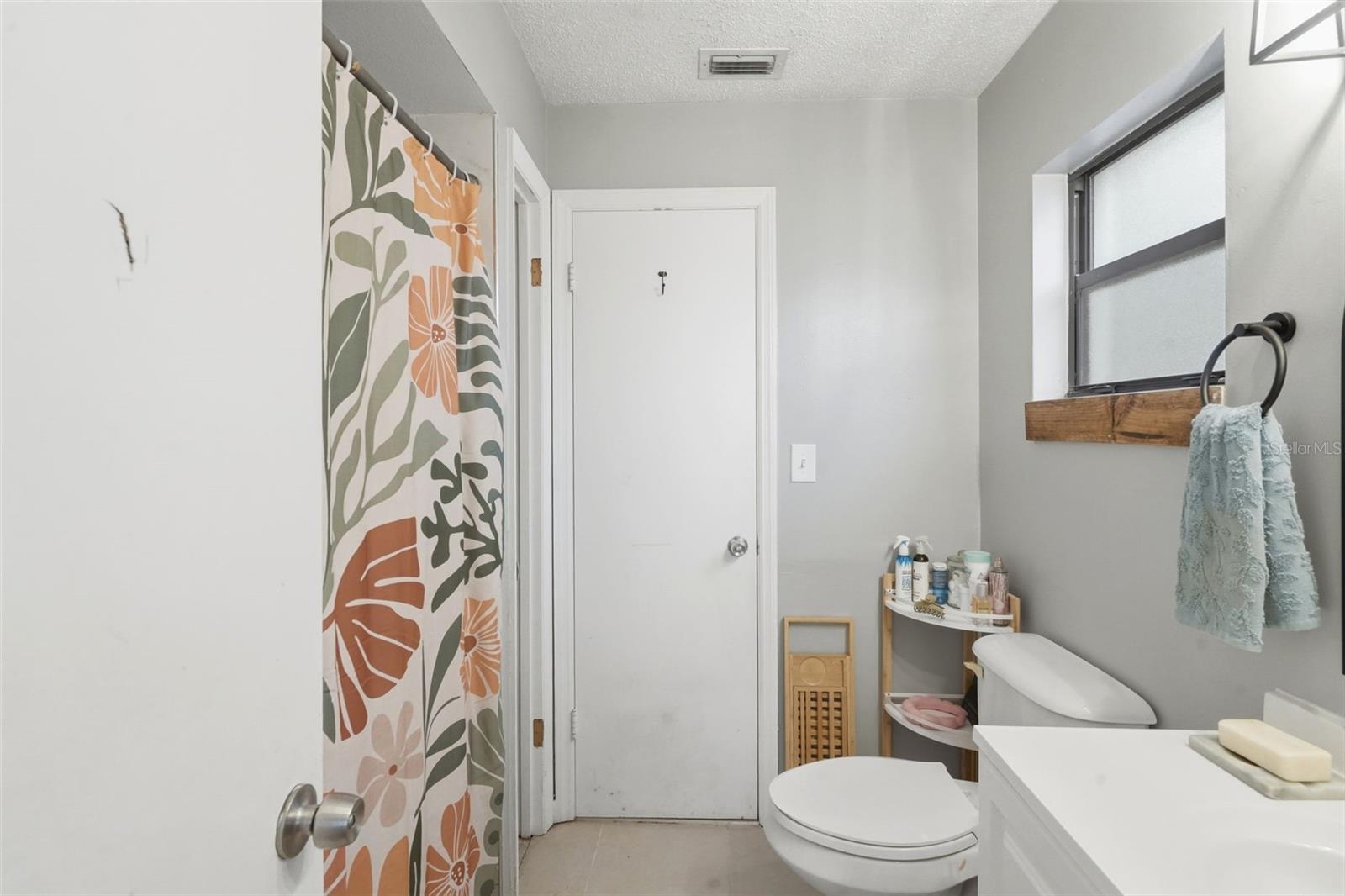 DELTONA LAKES UNIT 10 IN 25 & 36 18 30 - Residential