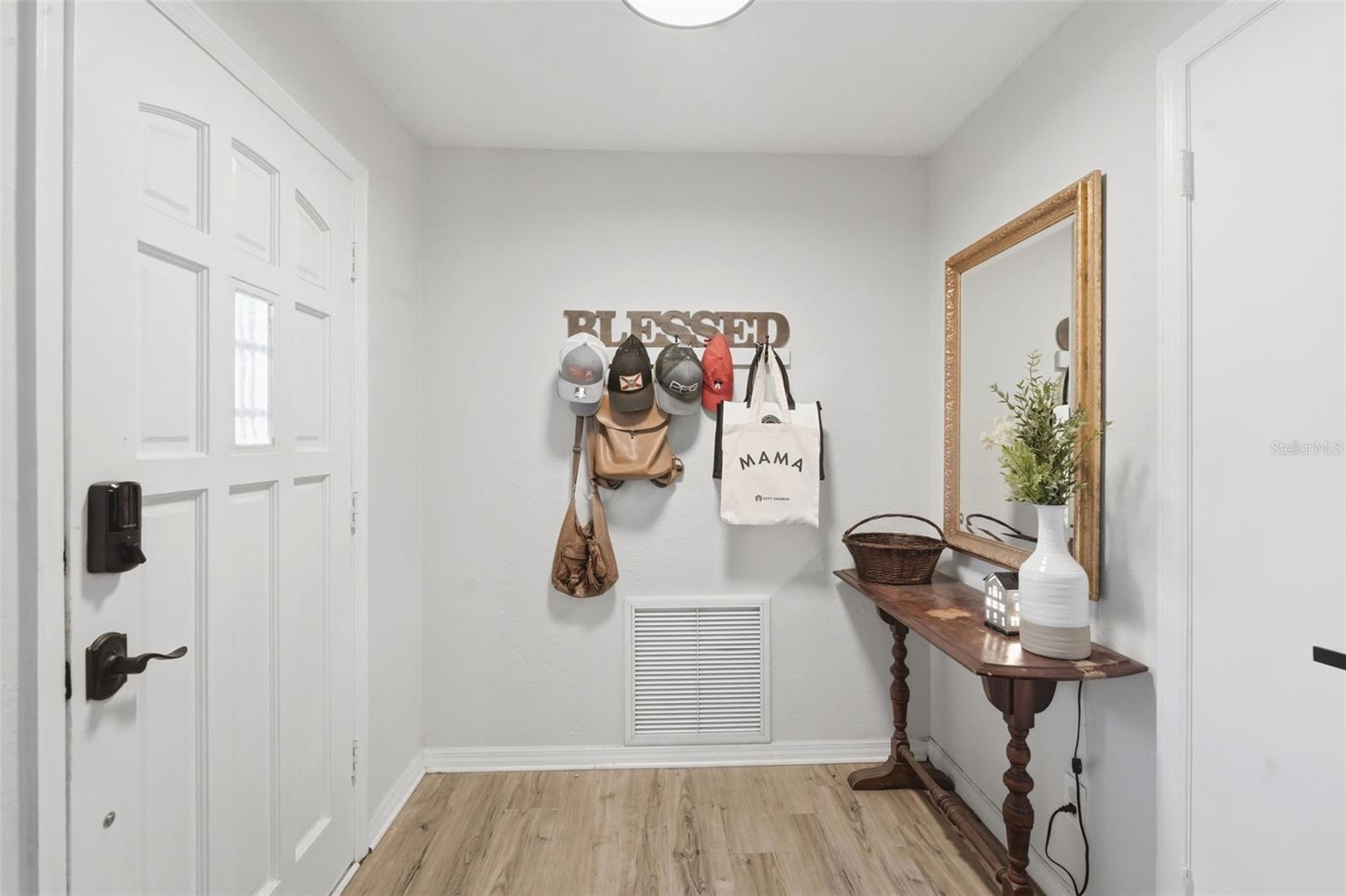 DELTONA LAKES UNIT 10 IN 25 & 36 18 30 - Residential