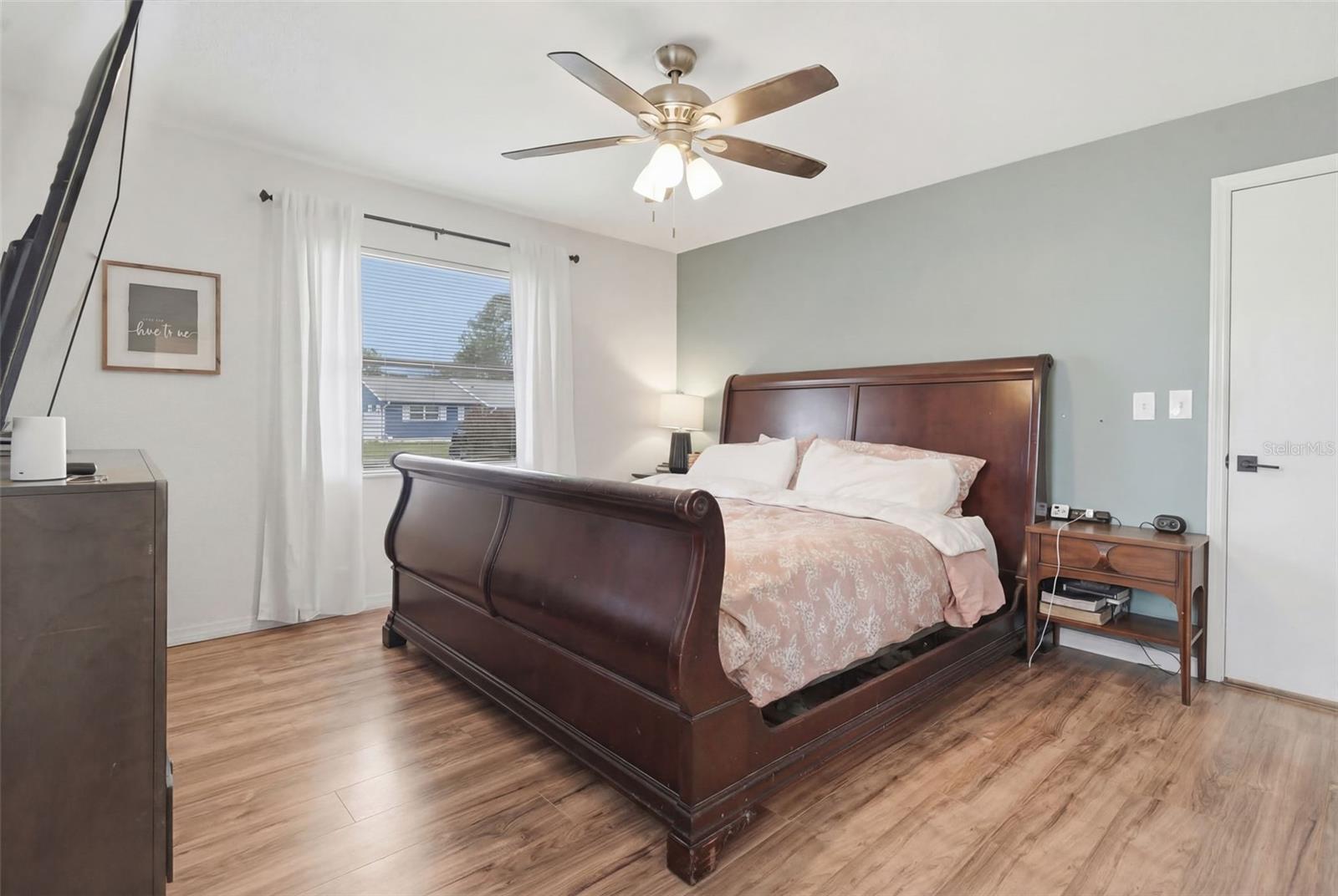 DELTONA LAKES UNIT 10 IN 25 & 36 18 30 - Residential