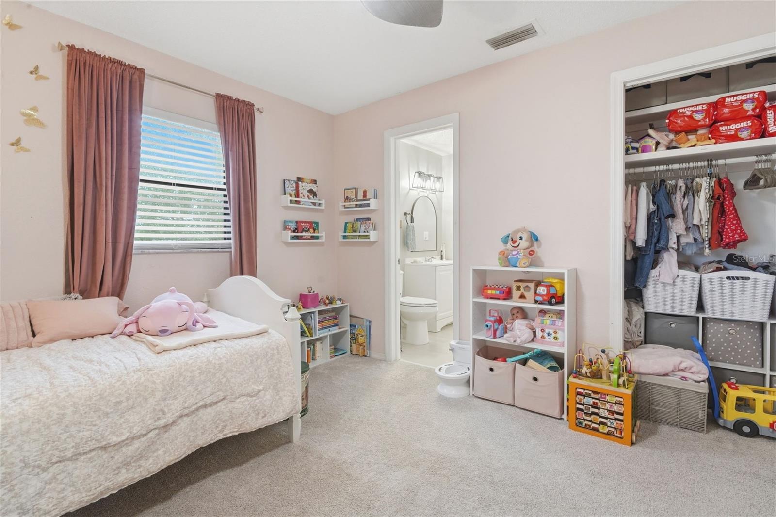 DELTONA LAKES UNIT 10 IN 25 & 36 18 30 - Residential