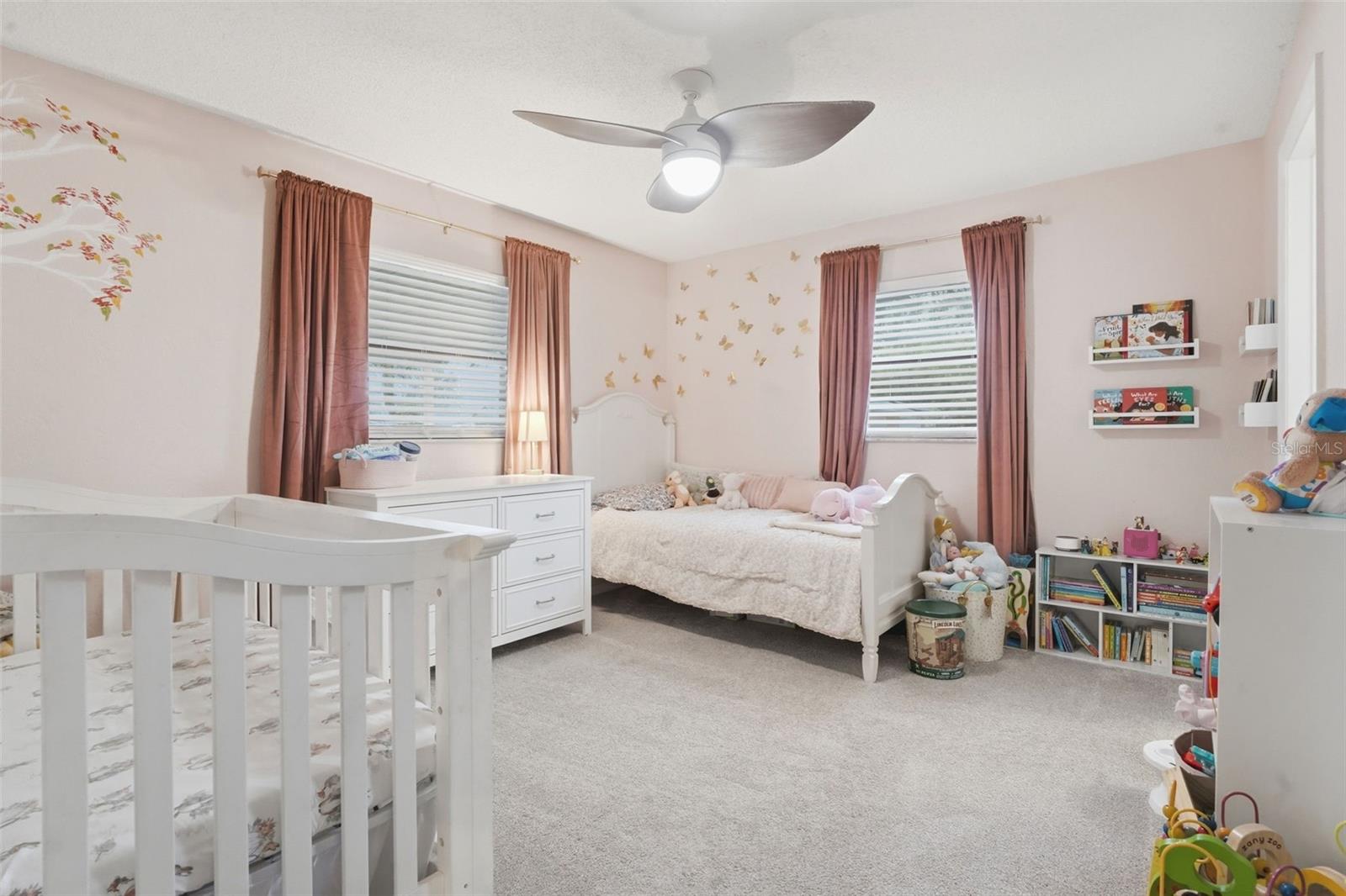 DELTONA LAKES UNIT 10 IN 25 & 36 18 30 - Residential