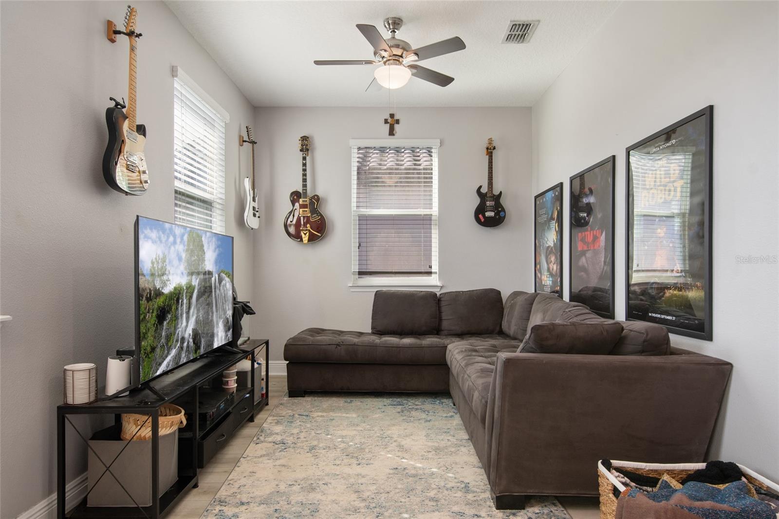 OAKLAND TRLS PH 1 - Residential