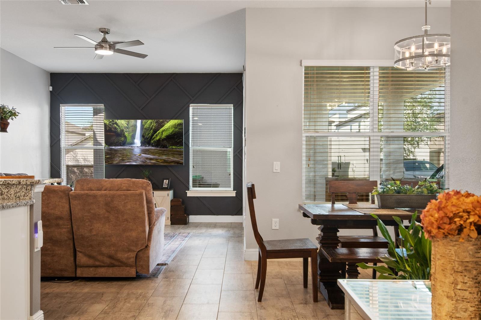 OAKLAND TRLS PH 1 - Residential