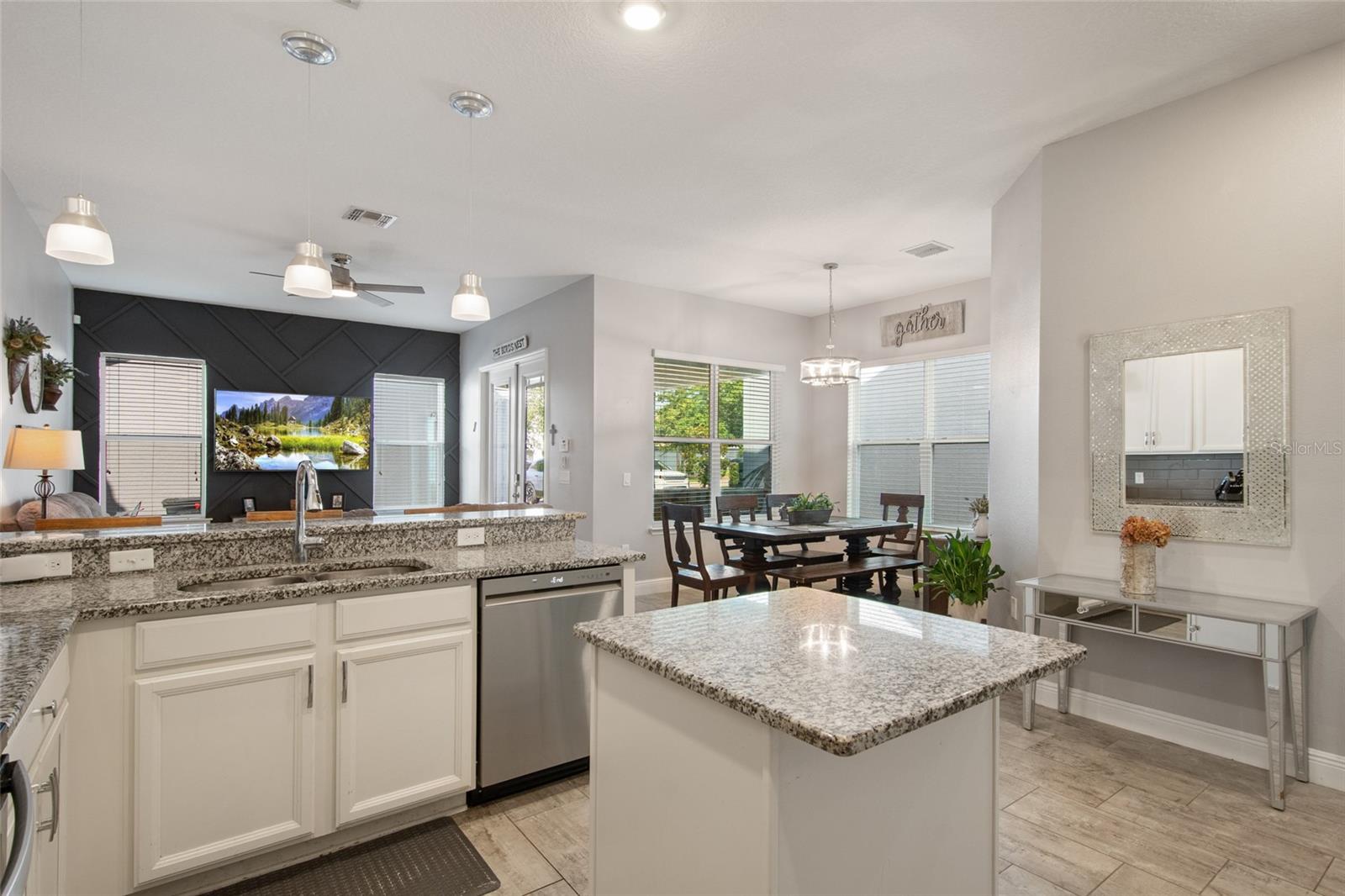 OAKLAND TRLS PH 1 - Residential