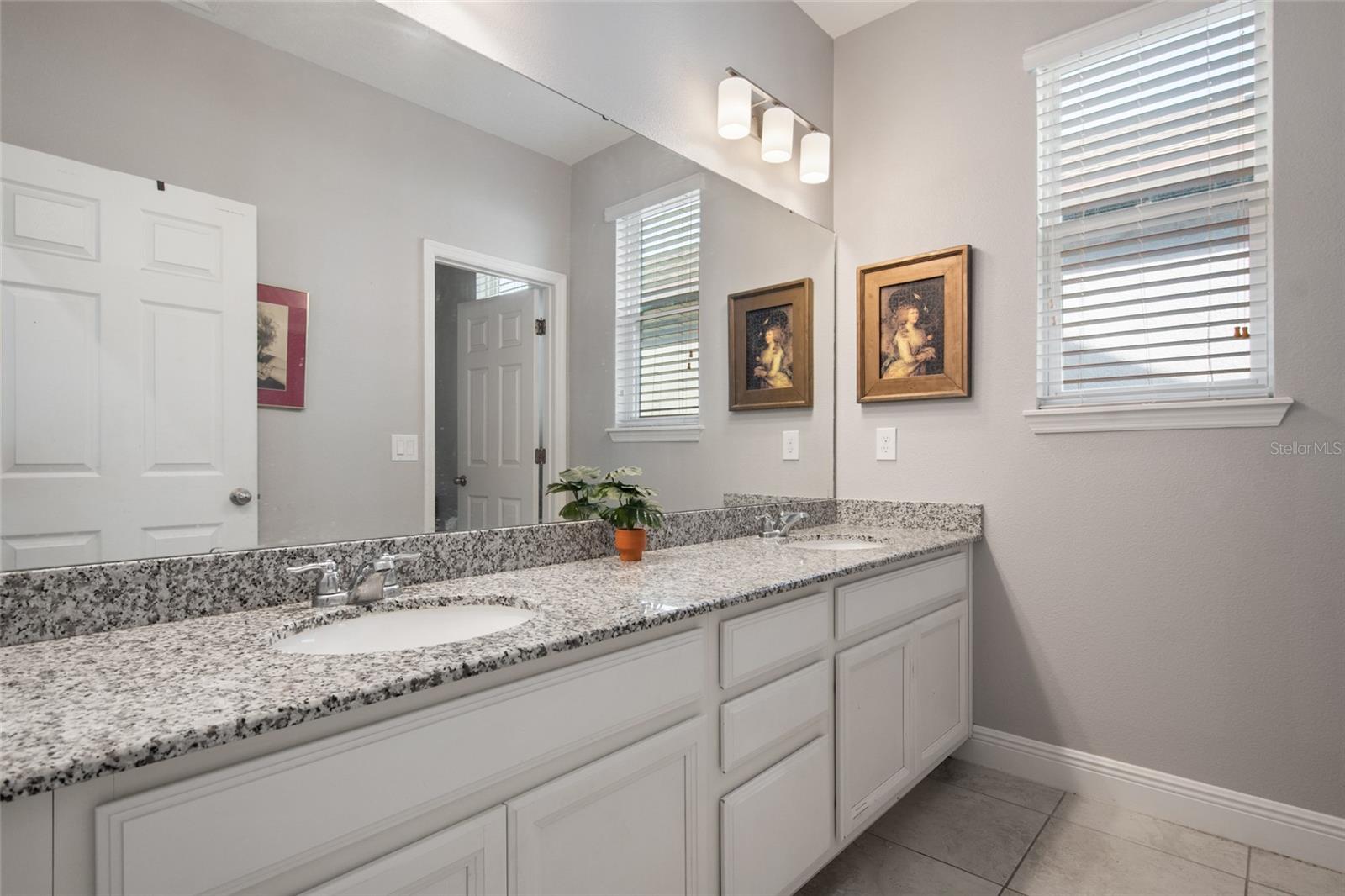 OAKLAND TRLS PH 1 - Residential