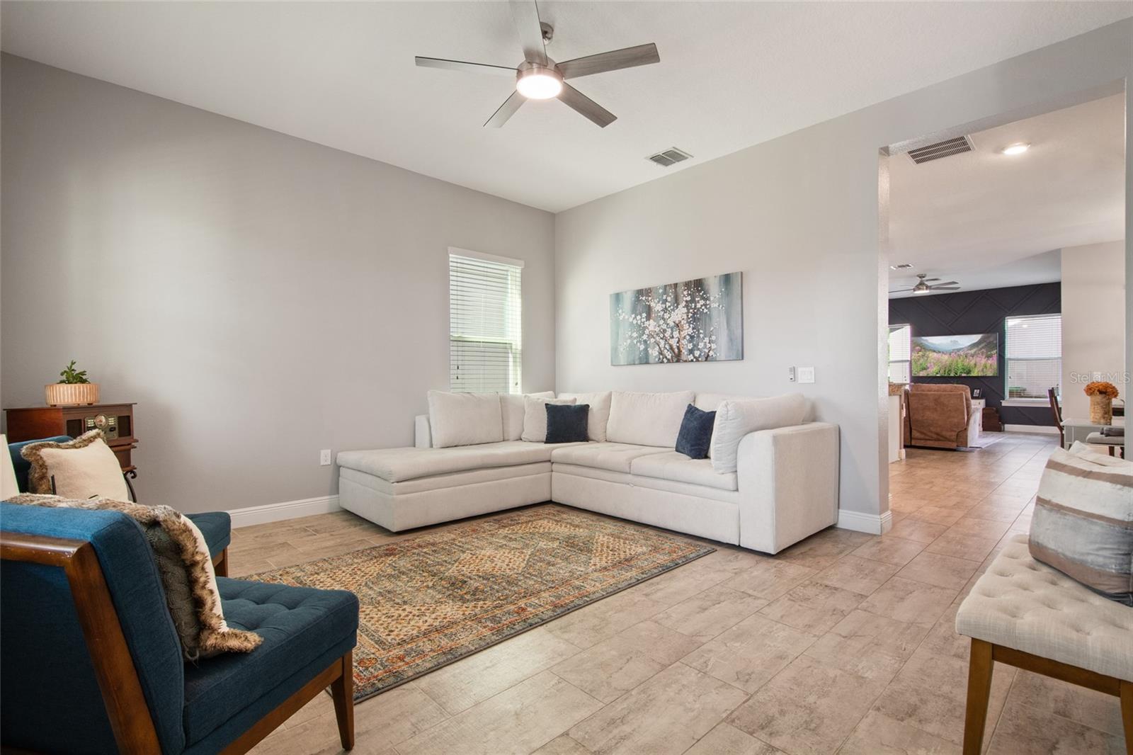 OAKLAND TRLS PH 1 - Residential