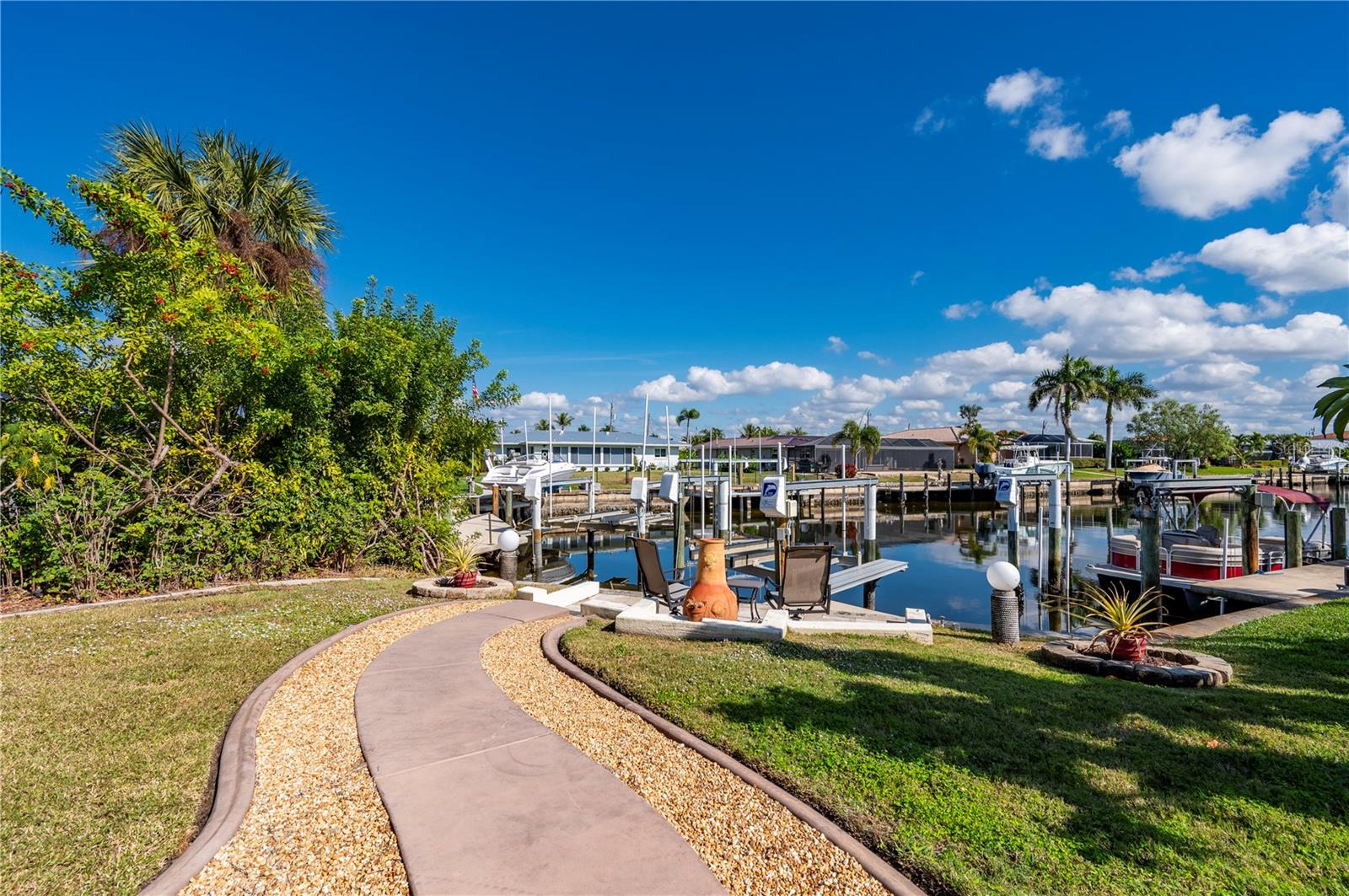 PUNTA GORDA ISLES SEC 05 - Residential