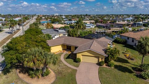Search Sarasota & Manatee County Homes 7 200 CAPRI ISLES COURT PUNTA GORDA FL 33950