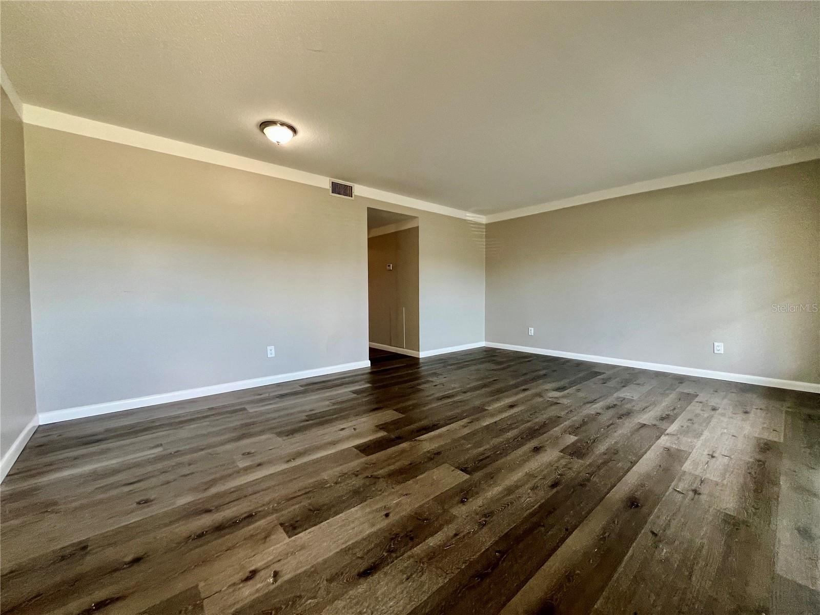 2000 WORLD PARKWAY BOULEVARD 7