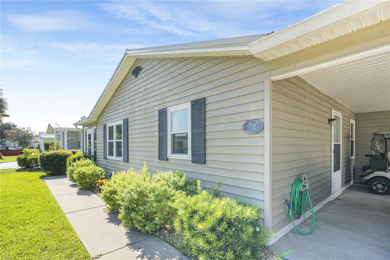 LADY LAKE ORANGE BLOSSOM GARDENS UNIT 13 - Residential