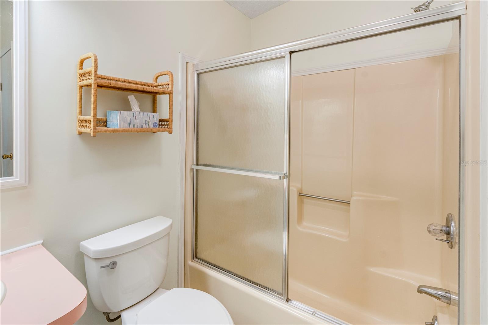 LADY LAKE ORANGE BLOSSOM GARDENS UNIT 13 - Residential