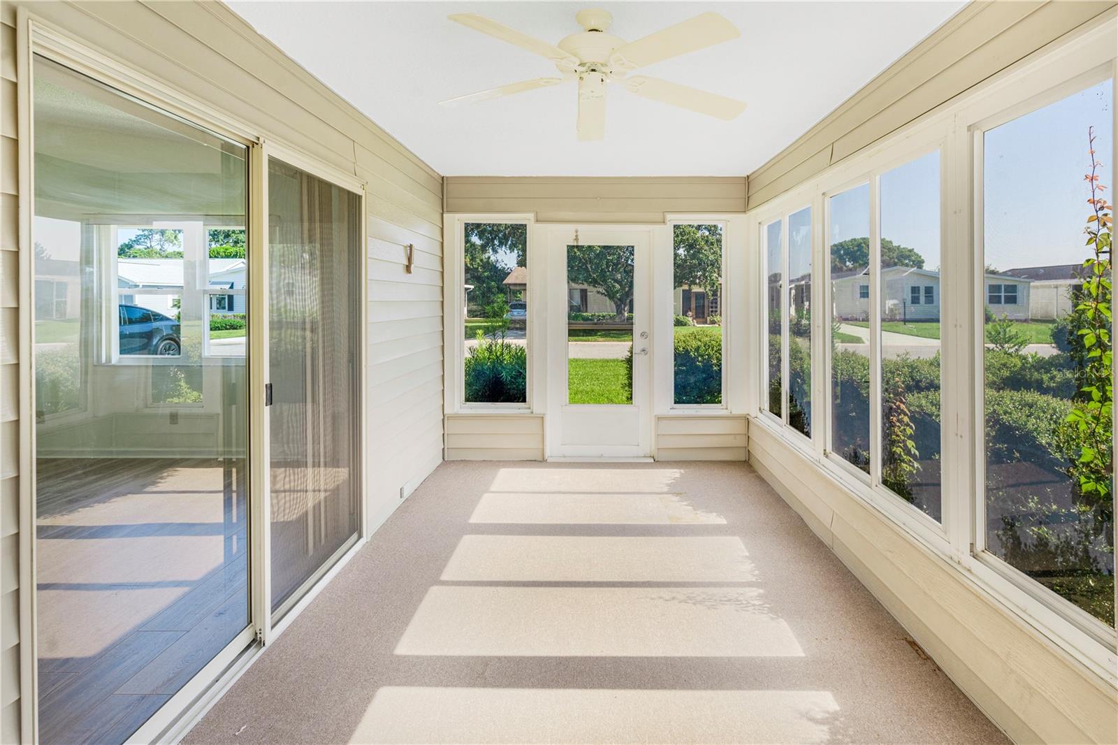 LADY LAKE ORANGE BLOSSOM GARDENS UNIT 13 - Residential