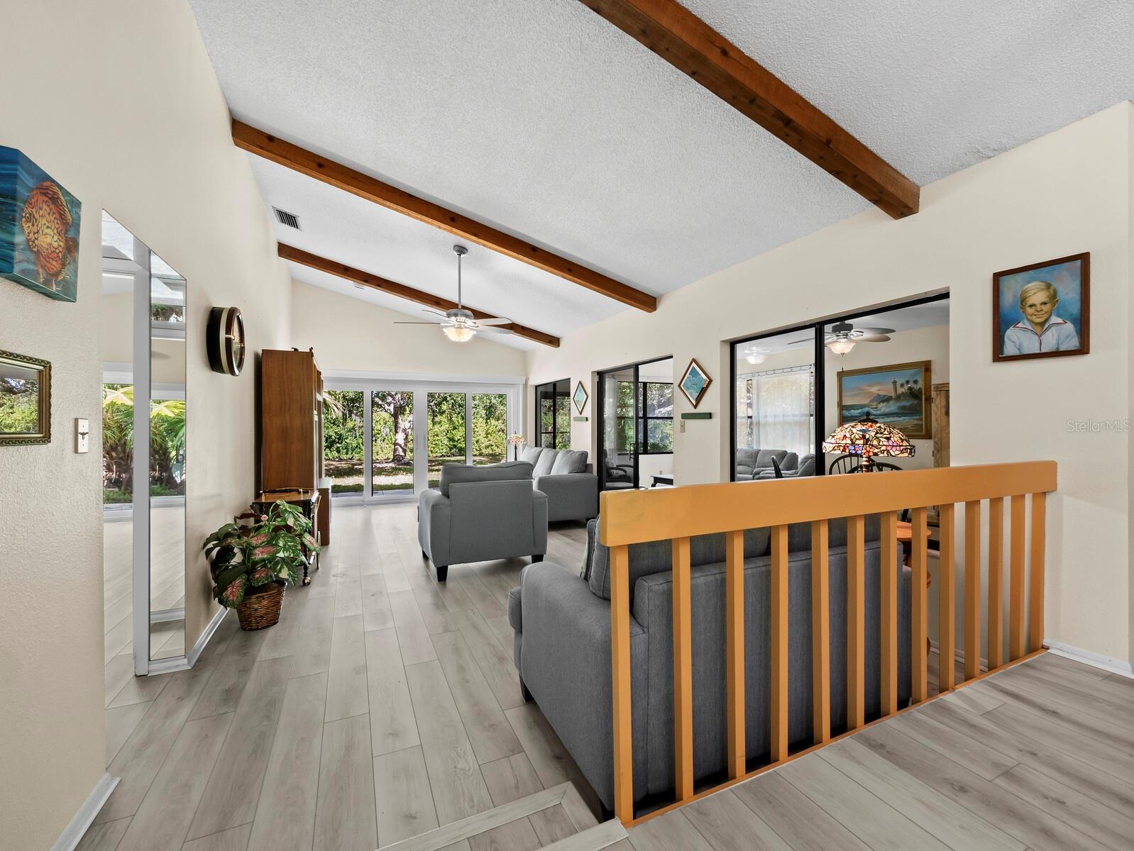 KNOLLS THE, BENT TREE - Residential