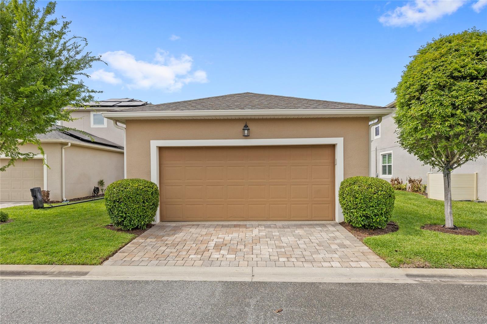 HAWKSMOOR-PH 1 - Residential