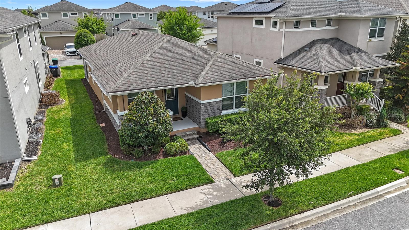 HAWKSMOOR-PH 1 - Residential