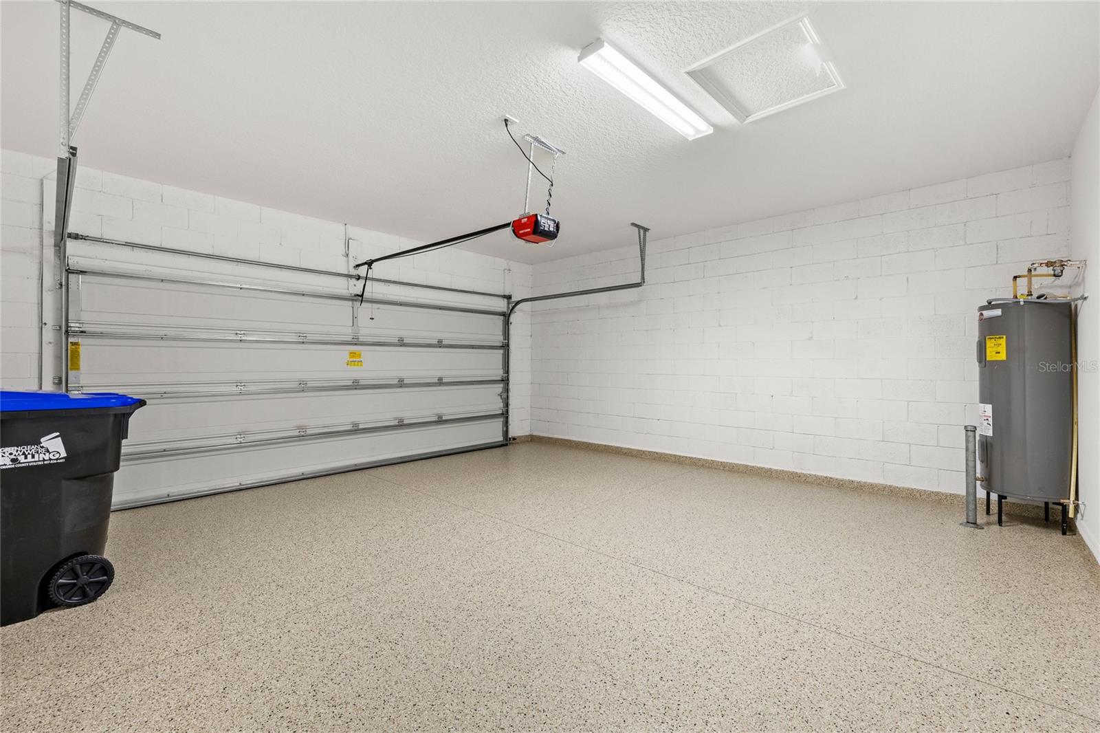 HAWKSMOOR-PH 1 - Residential