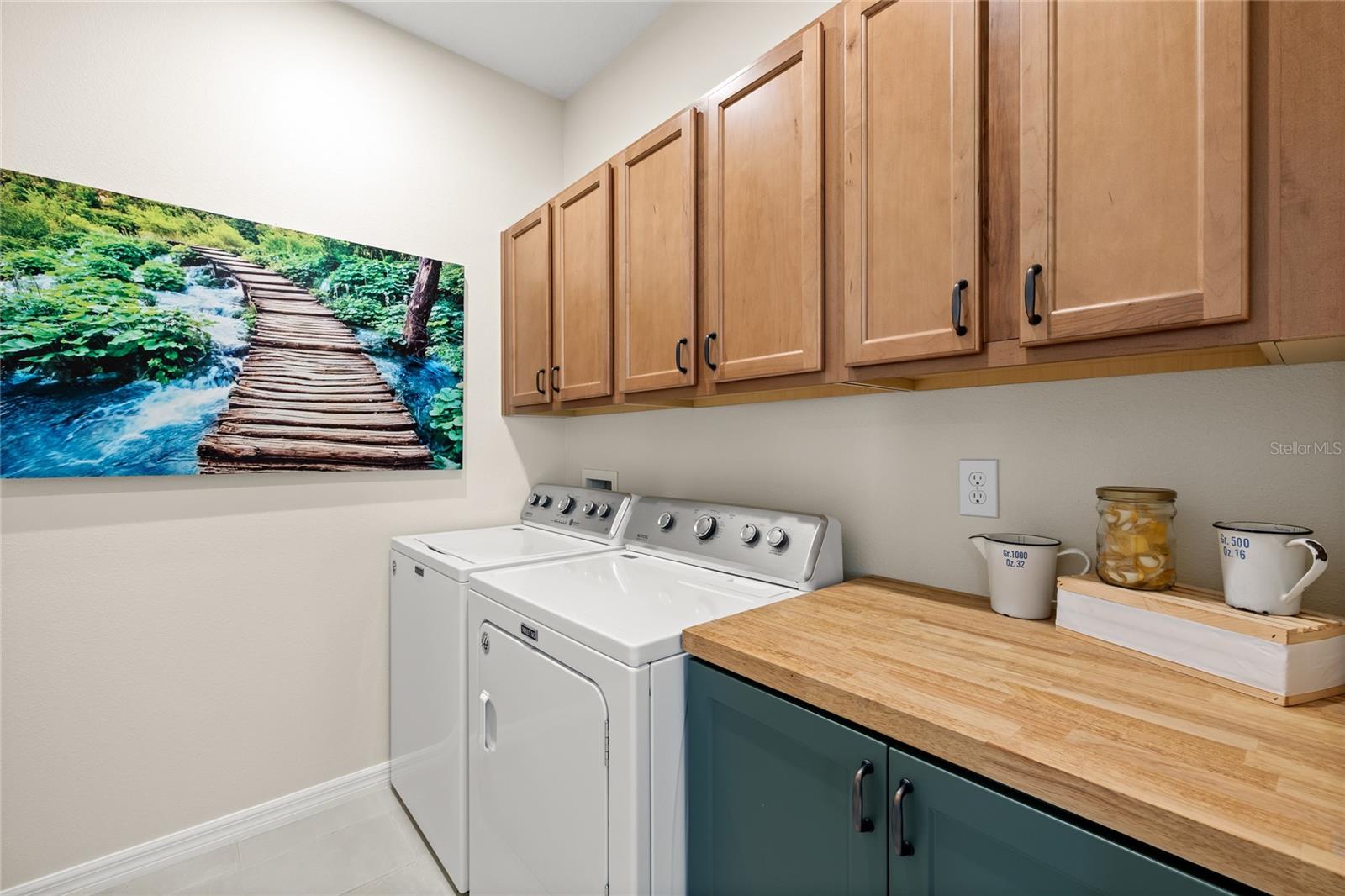 HAWKSMOOR-PH 1 - Residential