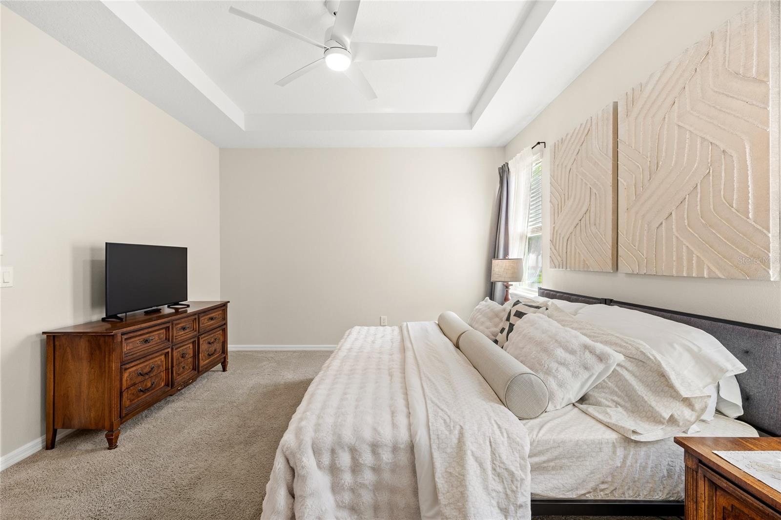 HAWKSMOOR-PH 1 - Residential