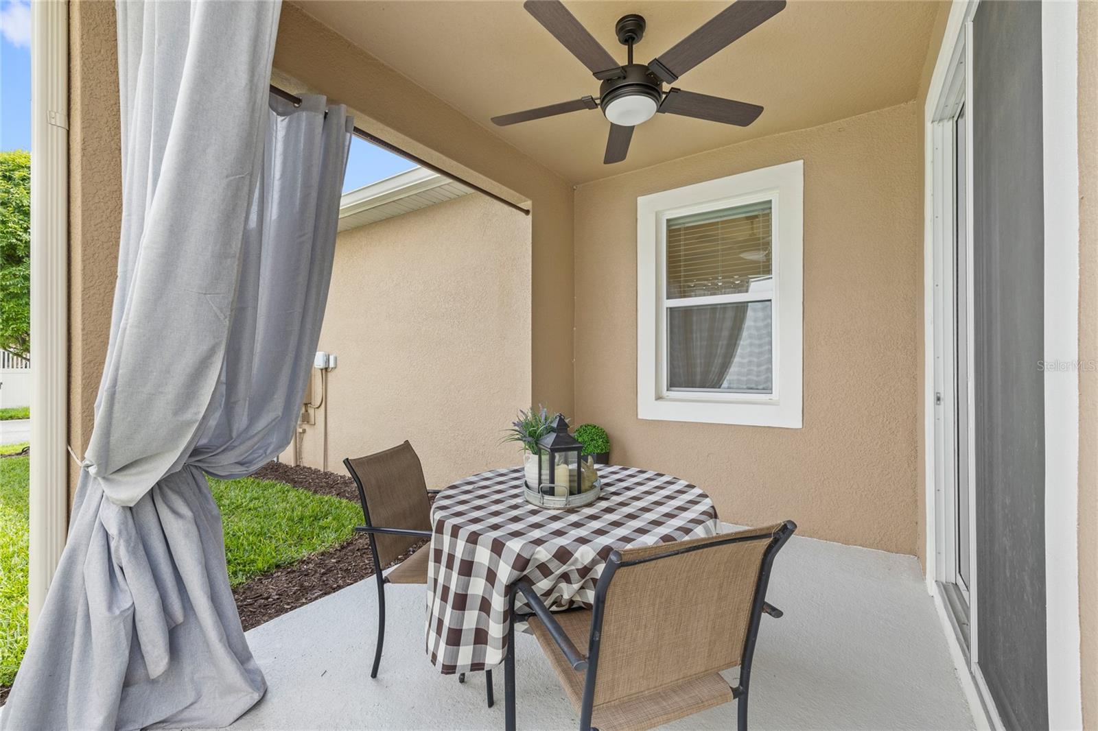 HAWKSMOOR-PH 1 - Residential