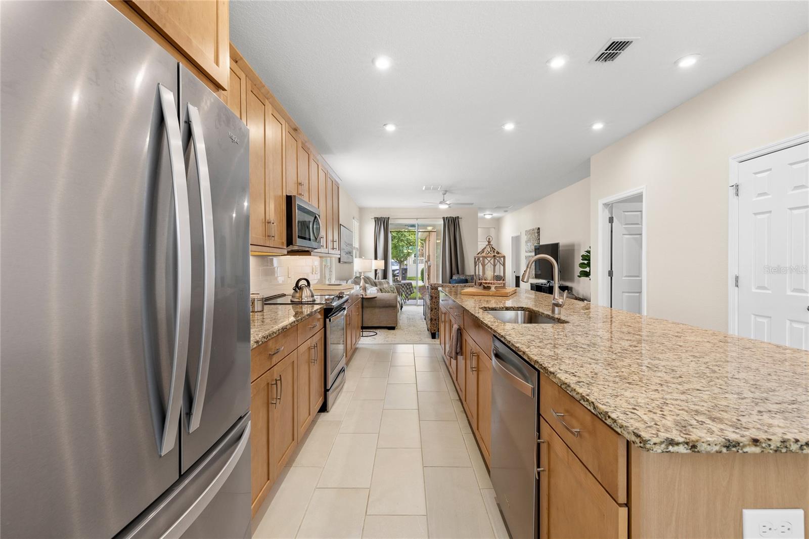 HAWKSMOOR-PH 1 - Residential