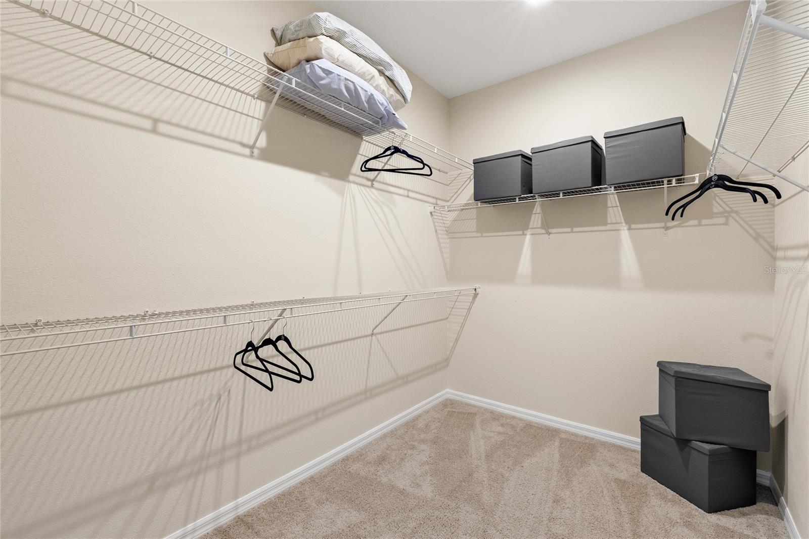 HAWKSMOOR-PH 1 - Residential