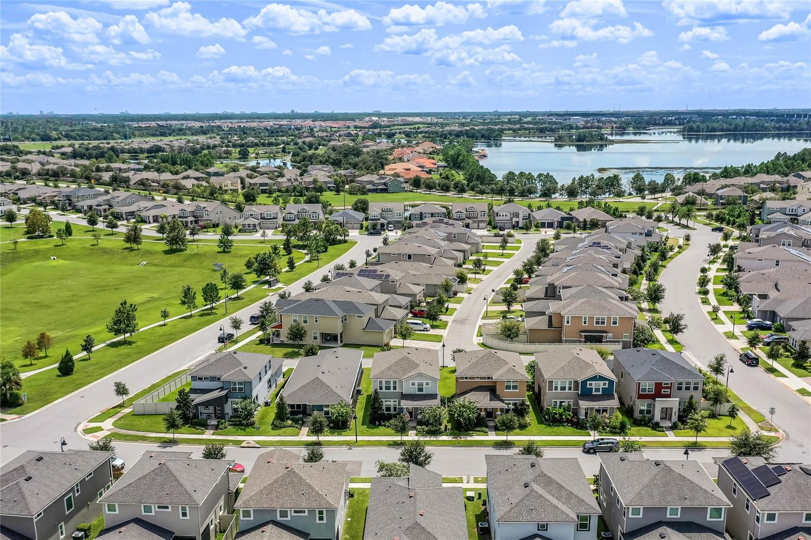 HAWKSMOOR-PH 1 - Residential