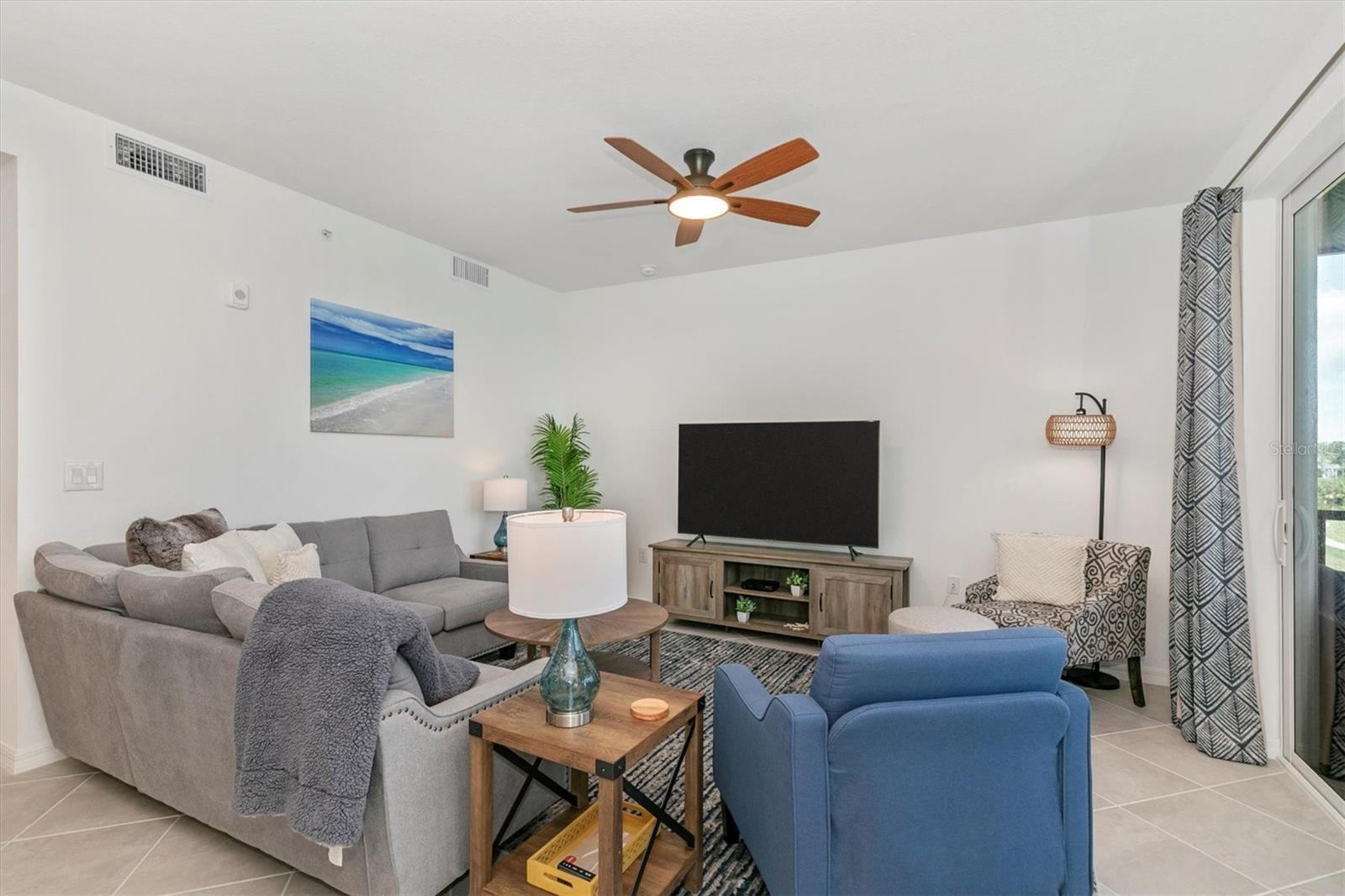 WELLEN PARK GOLF & COUNTRY CLUB - Residential Lease