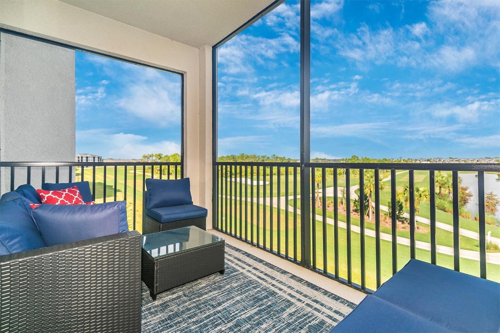 WELLEN PARK GOLF & COUNTRY CLUB - Residential Lease