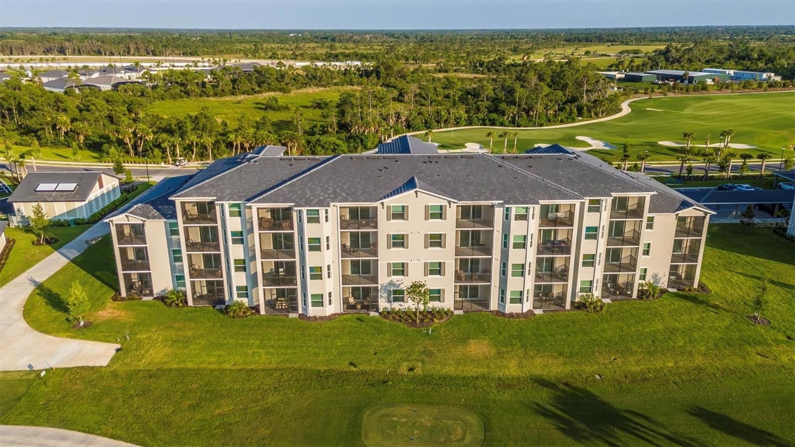 WELLEN PARK GOLF & COUNTRY CLUB - Residential Lease