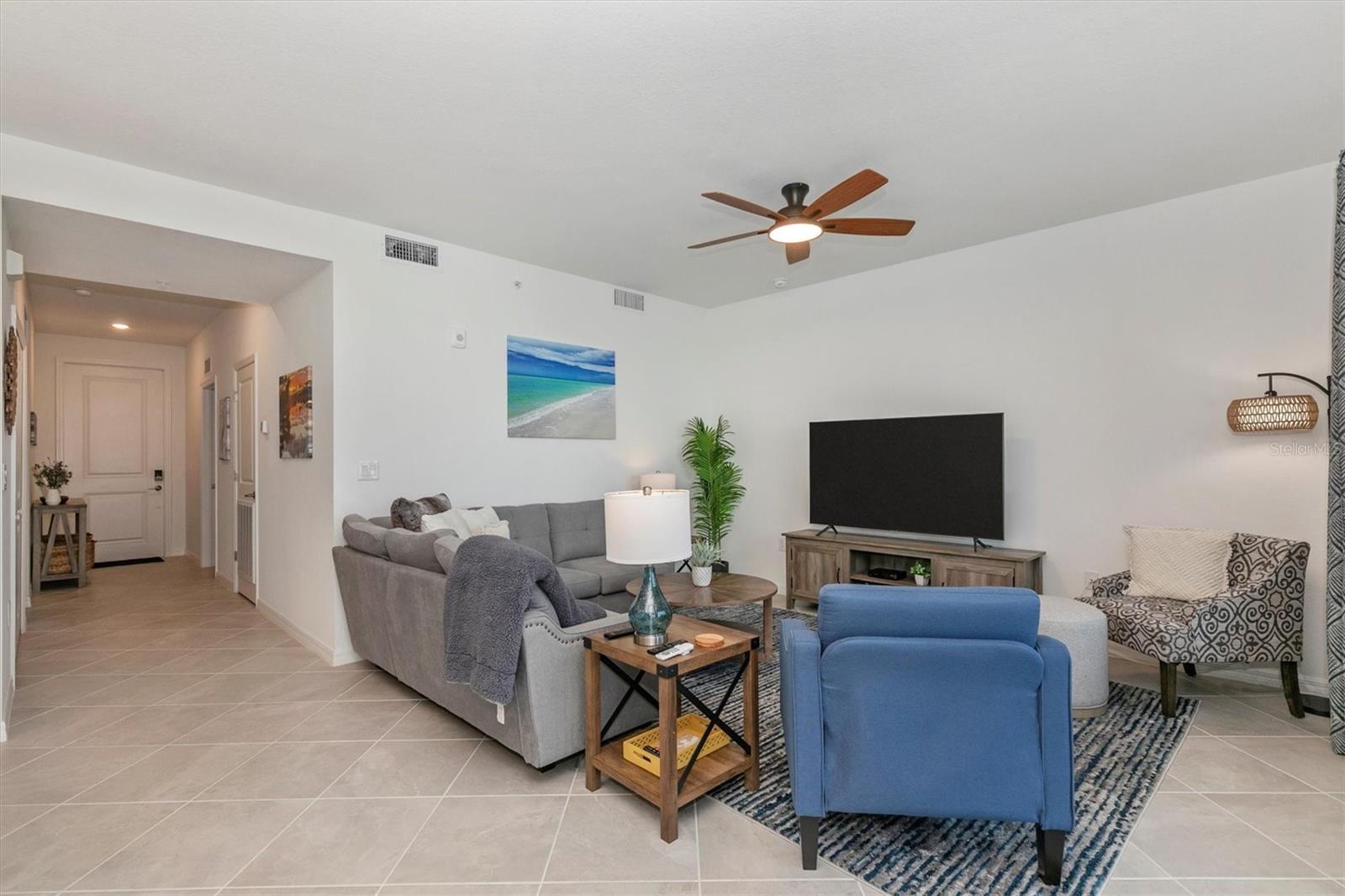 WELLEN PARK GOLF & COUNTRY CLUB - Residential Lease