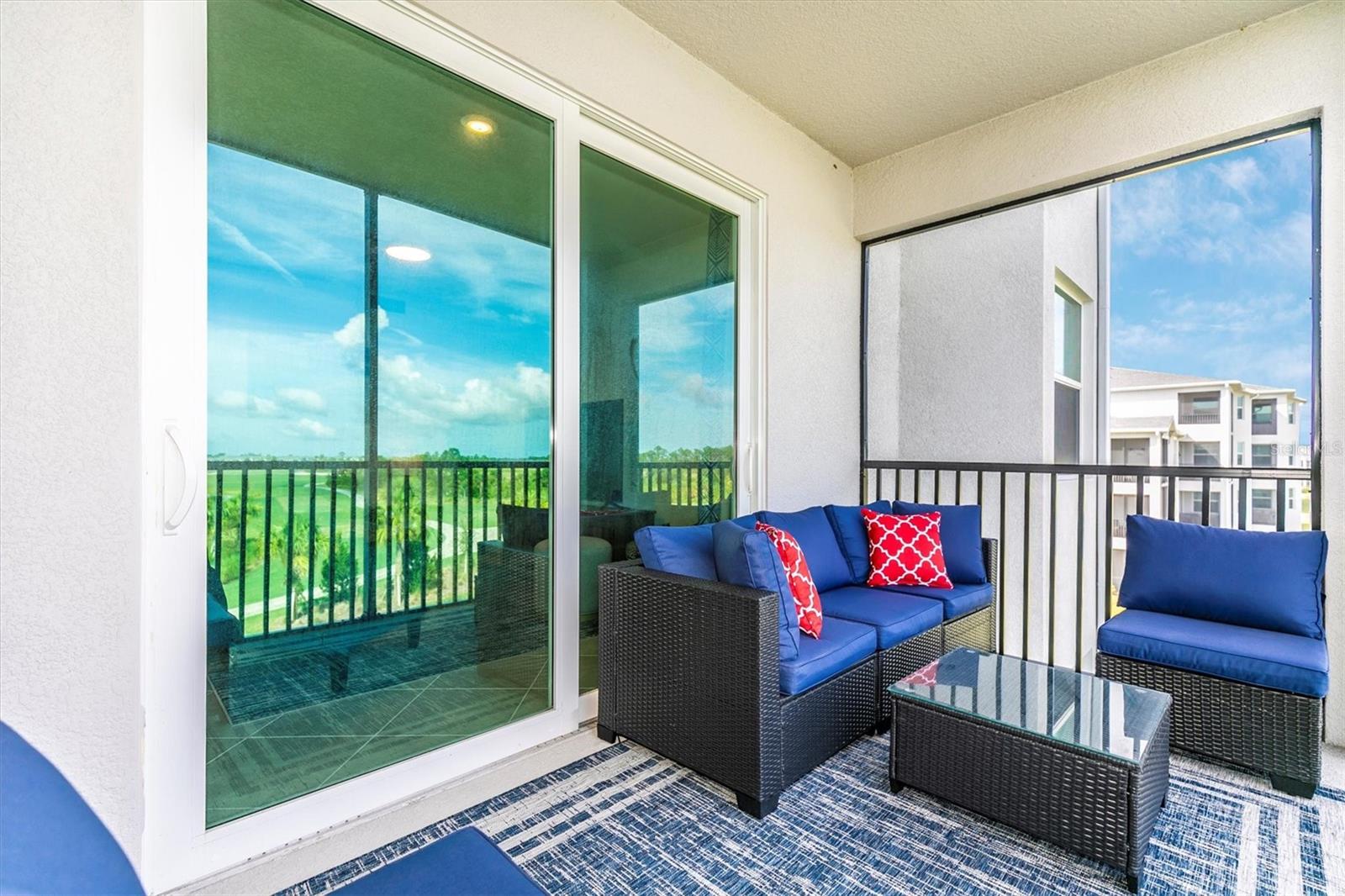 WELLEN PARK GOLF & COUNTRY CLUB - Residential Lease