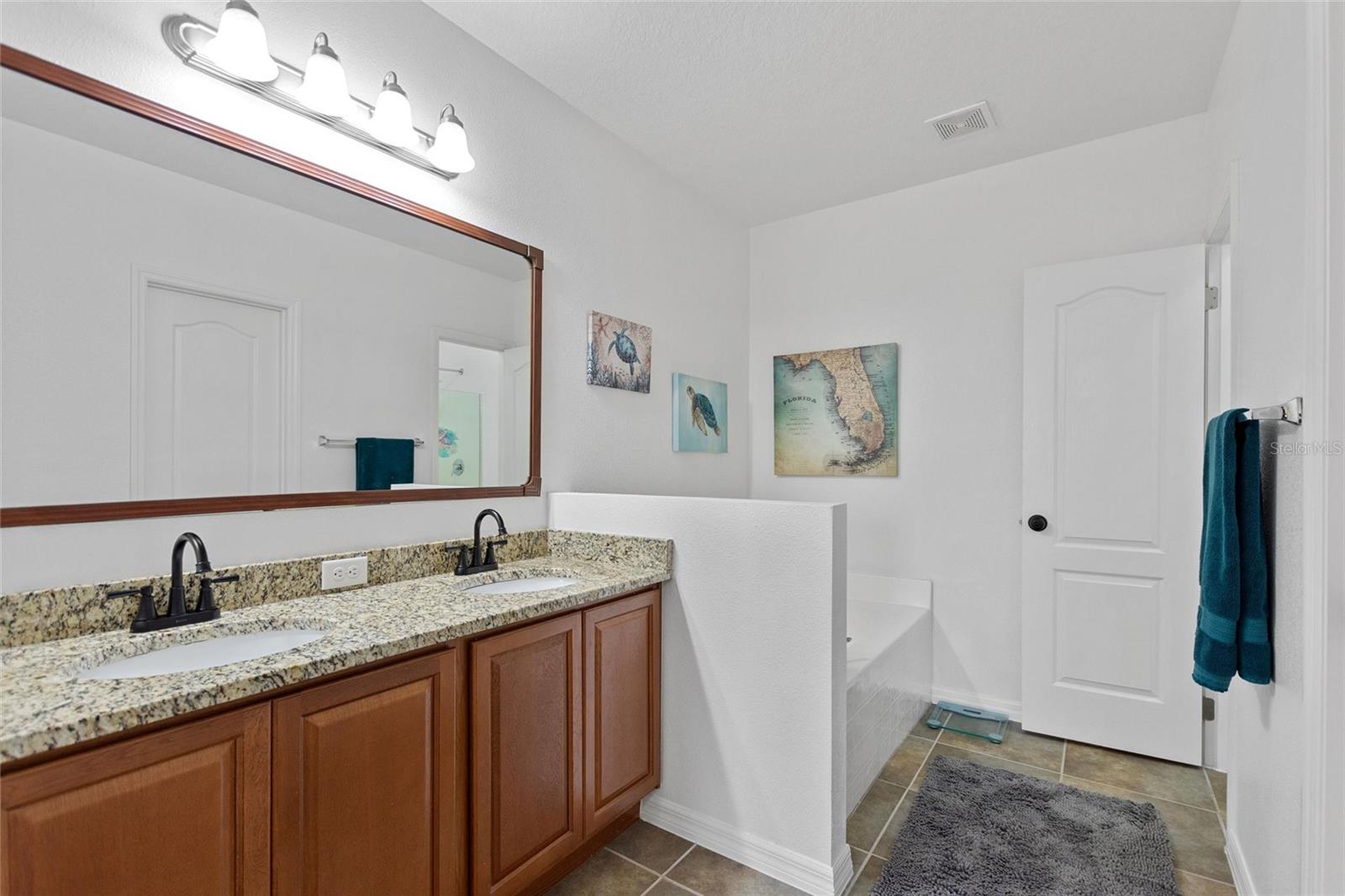 MABEL LOOP RIDGE SUB - Residential